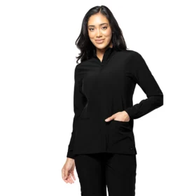 Chaqueta Médica Tasha & Me Negra – Cierre Frontal Chaqueta clínica negra con cierre frontal Tasha & Me para mujer.